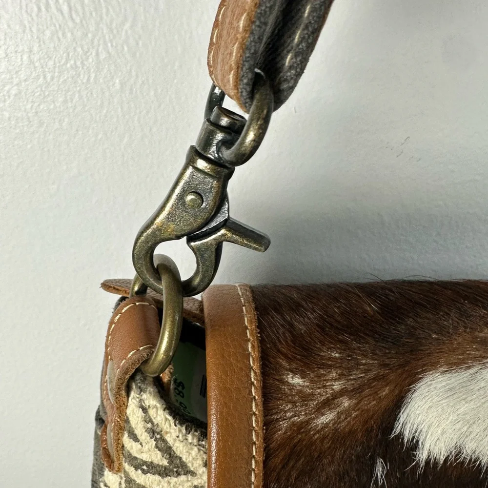 Myra Bag Brown and White Cowhide Shoulder Bag Crossbody Grey canvas western - Picture 3 of 12